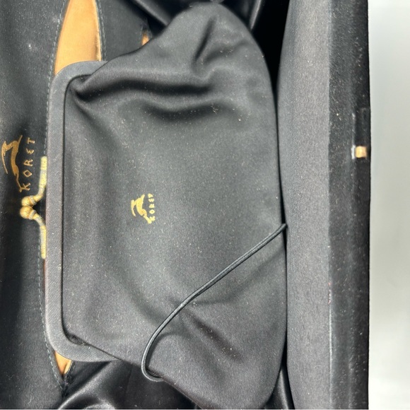 Black Velvet Koret Evening Bag with Attached Change Purse - Picture 5 of 6